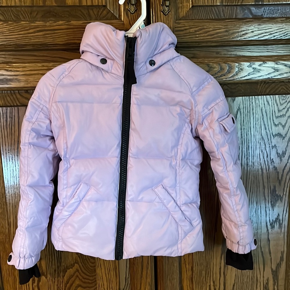 Gorgeous lavender puffer like new!